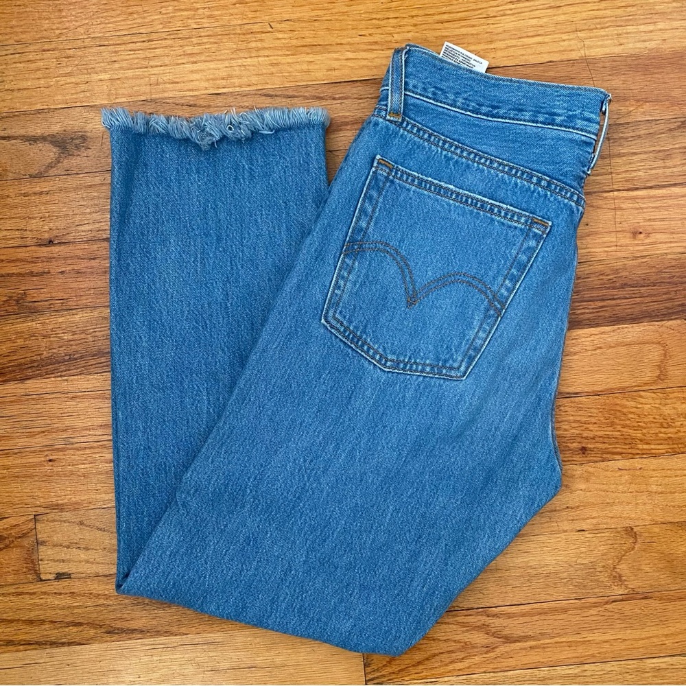 Levi’s Wedgie Straight Jeans